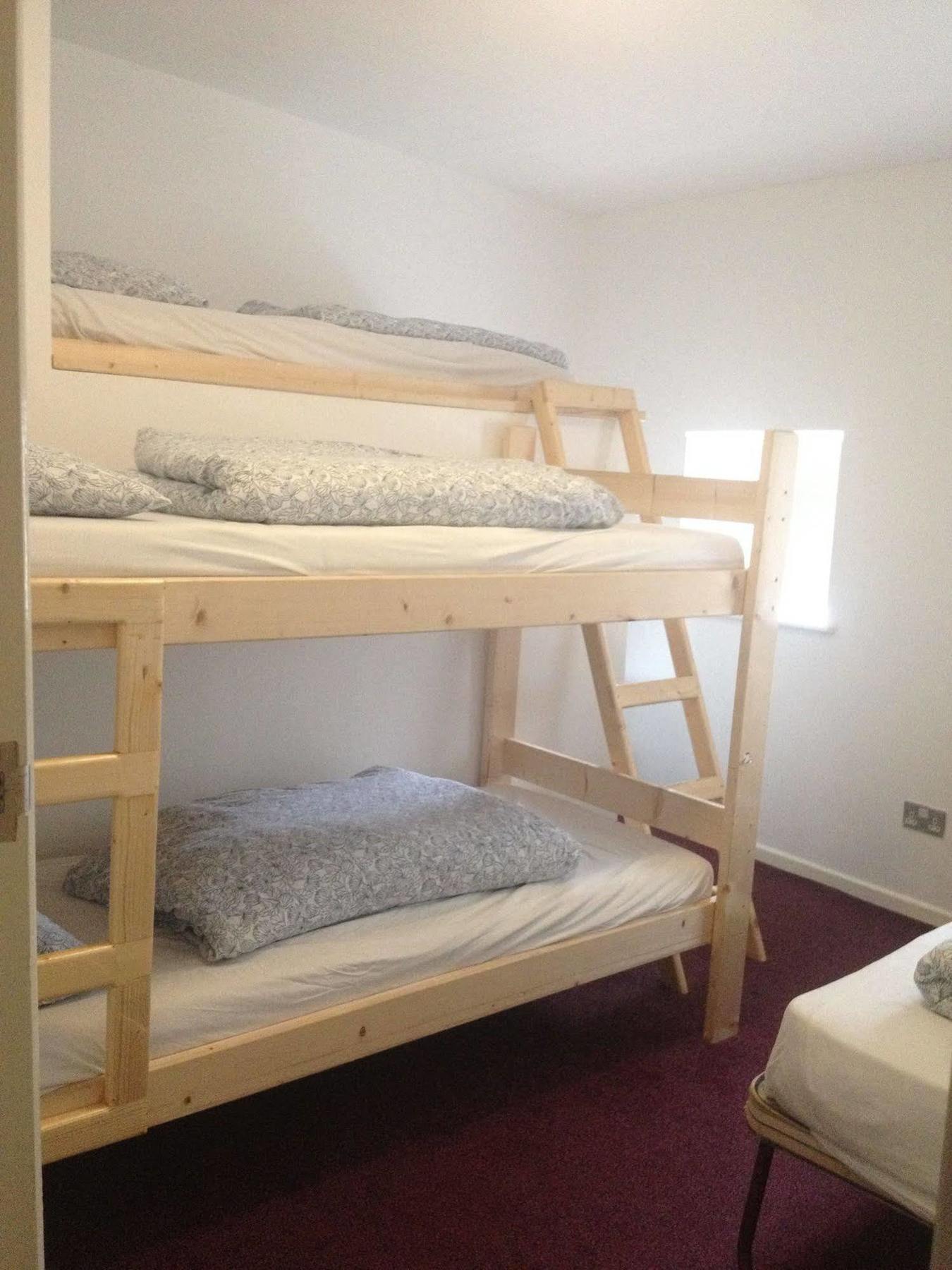 Old Mill Holiday Hostel ويستبورت المظهر الخارجي الصورة